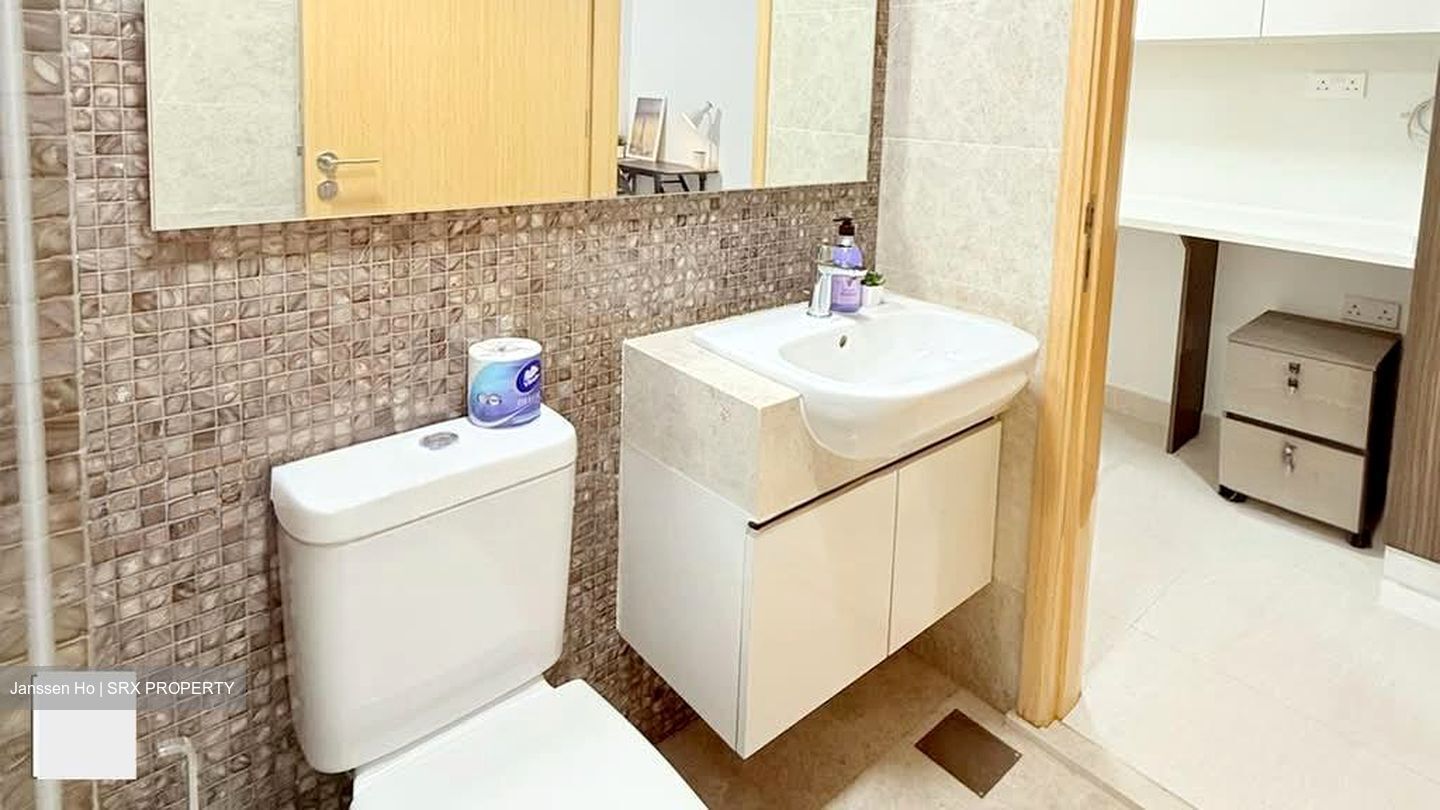 La Fiesta (D19), Condominium #604420521
